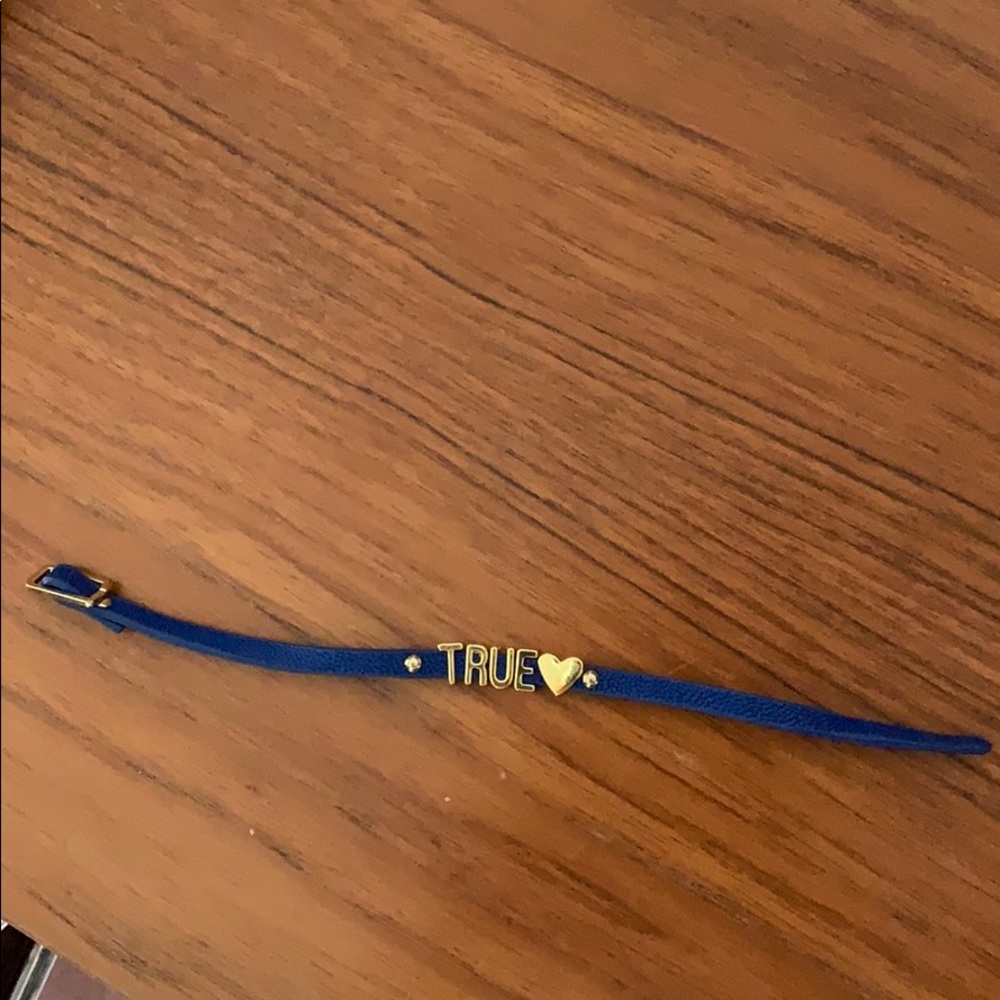 BCBG true love leather blue bracelet